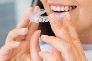 cleaning invisalign