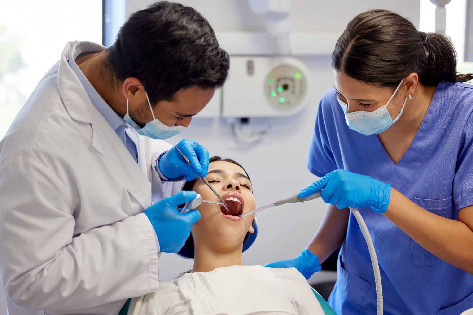 a dentist vs an orthodontist