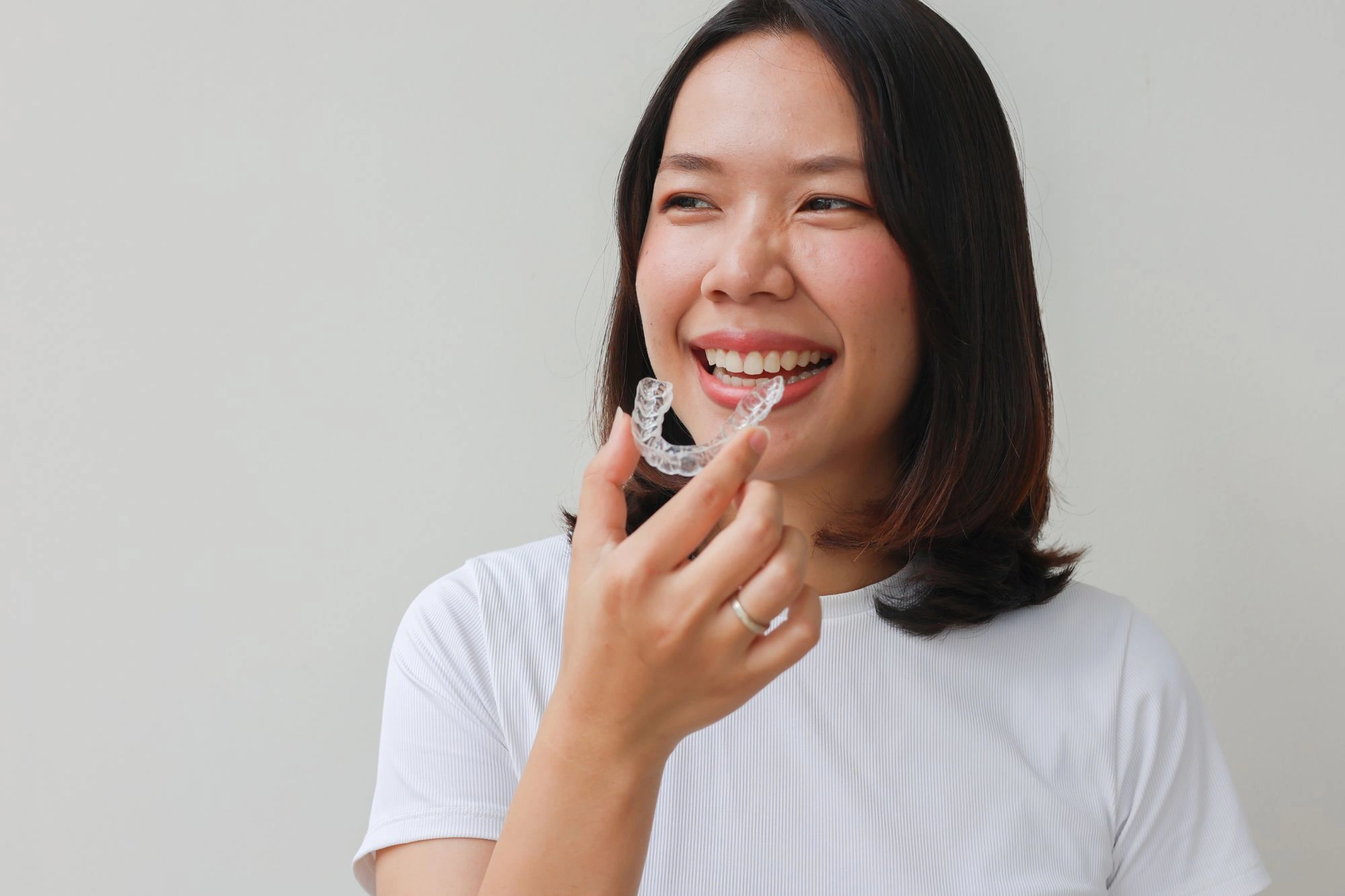 Women Showing Retainer Image